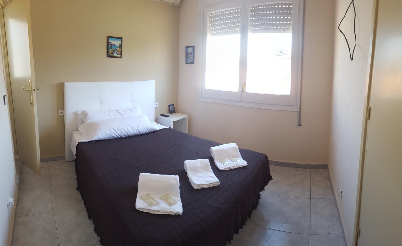 Hotel Beach Playa Кастельдафелс Екстер'єр фото