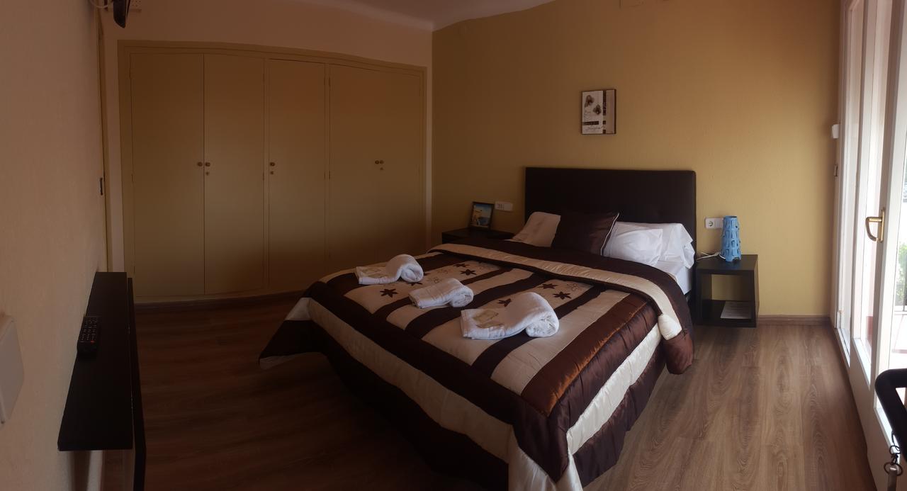 Hotel Beach Playa Кастельдафелс Екстер'єр фото