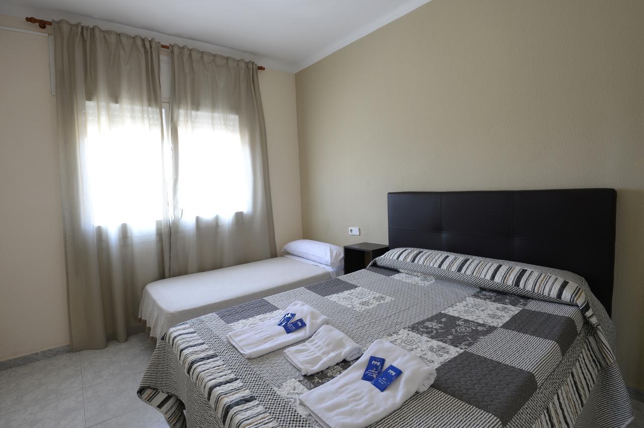 Hotel Beach Playa Кастельдафелс Екстер'єр фото